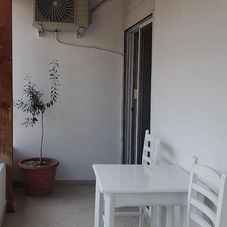 Michalis, 2-Bedroom Apartment In Saranda ภายนอก รูปภาพ