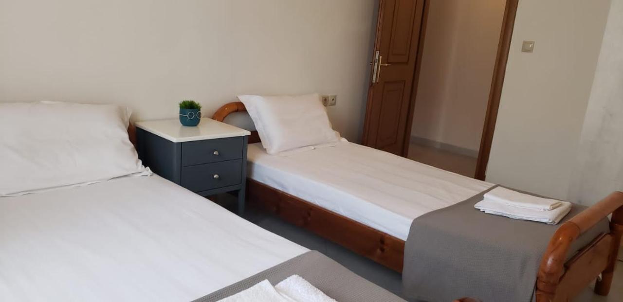 Michalis, 2-Bedroom Apartment In Saranda ภายนอก รูปภาพ