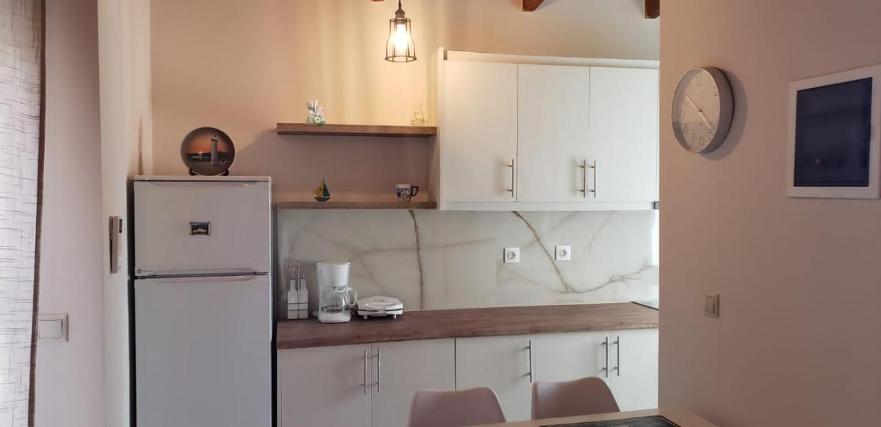 Michalis, 2-Bedroom Apartment In Saranda ภายนอก รูปภาพ